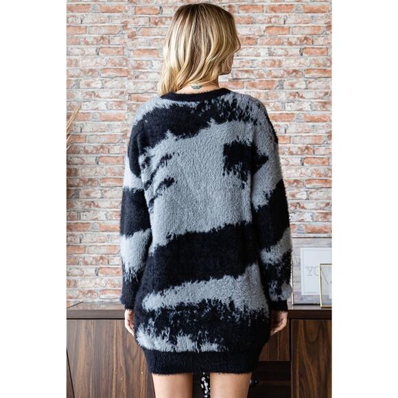 First Love Abstract Pattern Contrast Feather Yarn Long Sleeves Sweater | Black - Picture 4 of 6